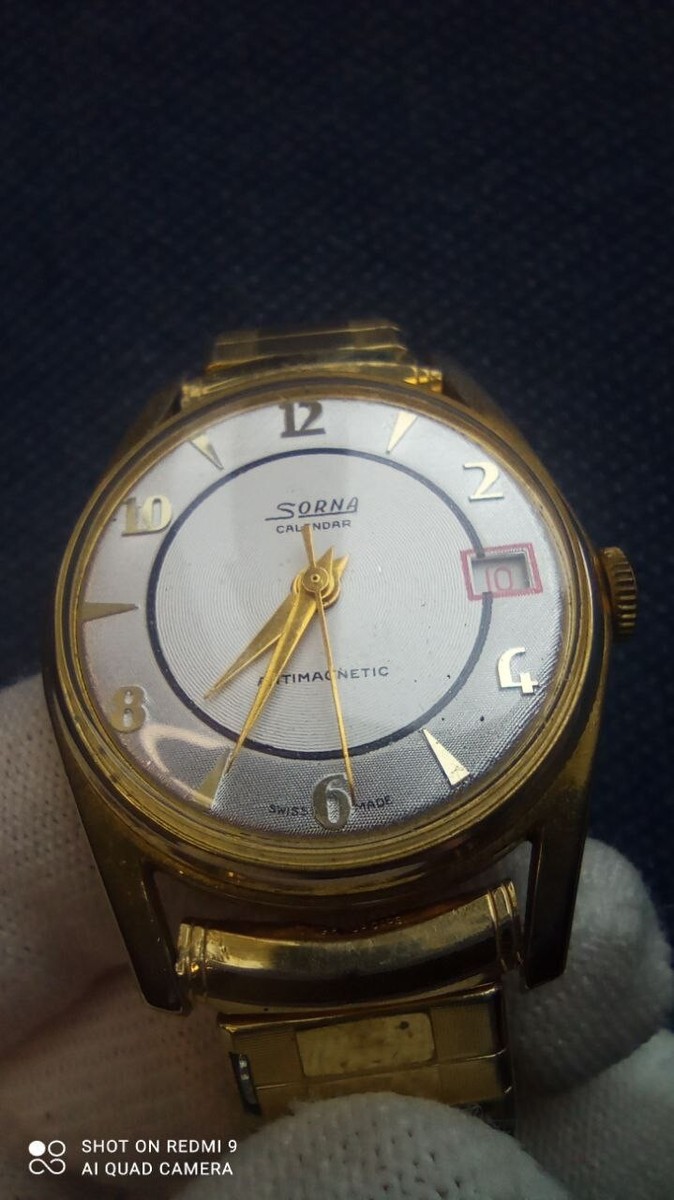 Vintage SORNA Calendar Gold Tone Hand Winding Mechanical