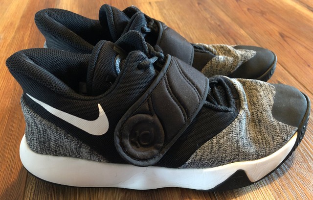 grey kd basketball shoes