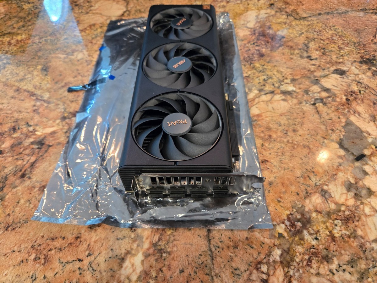 Asus GeForce RTX 4070 Super ProArt 12GB GDDR6X GC PROART-RTX4070S
