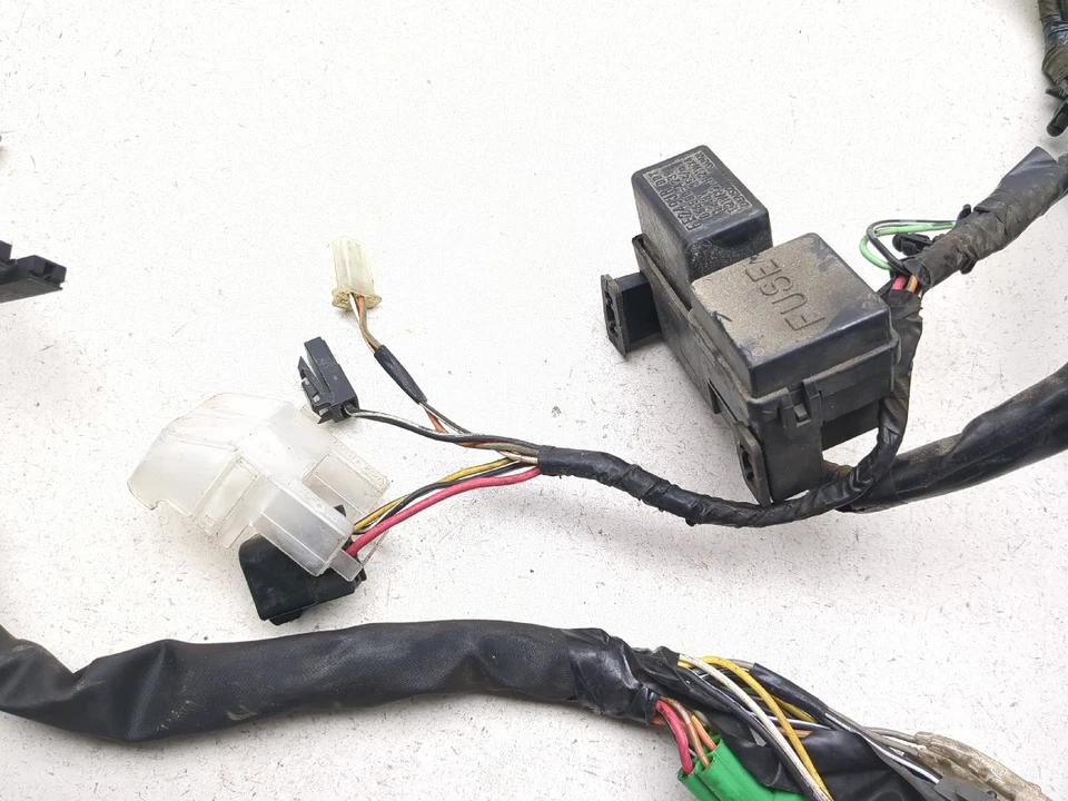 Telar arnés de cableado principal 99-10 Suzuki GZ250 Foto 4 de 4