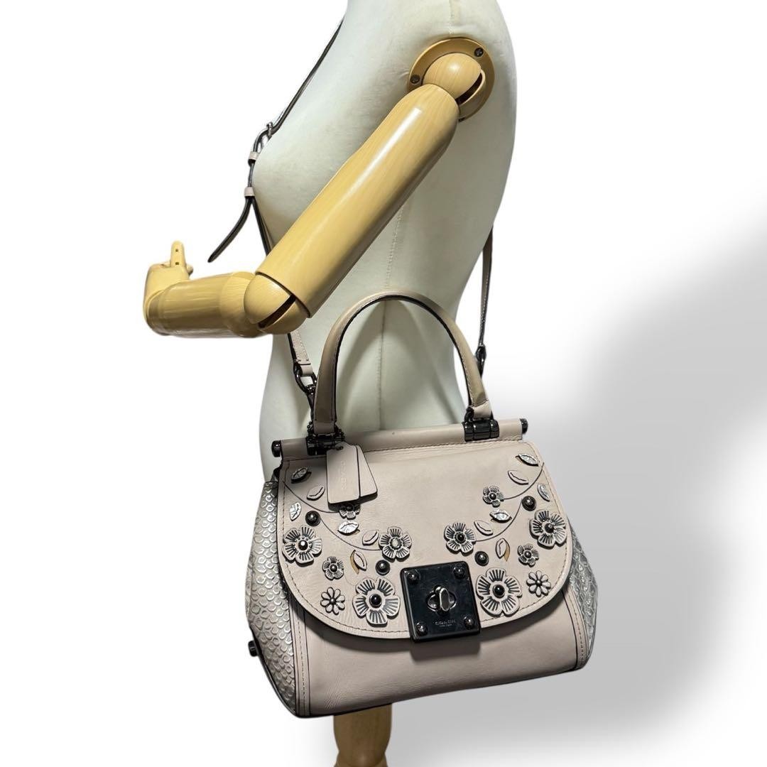 COACH Tea Rose Python Leather 2way Shoulder Bag T… - image 2