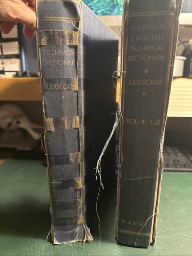 German-English Technical Dictionary Vol 1 & 2 1957. Based On US Air Force Data - 第 2/4 張圖片