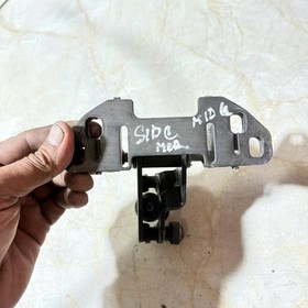 MERCEDES-BENZ Sprinter 313 Cdi Sliding Door Roller guide middle A9067600247