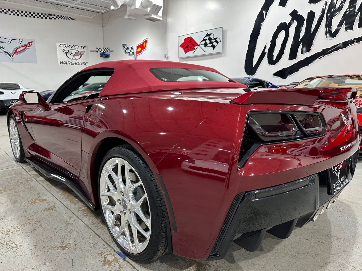 2016 [G1E] Long Beach Red Metallic Tintcoat Chevrolet Corvette   | C7 Corvette Photo 4