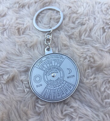 カレンダー MOVABLE ASTROLOGY PERPETUAL CALENDAR KEY CHAIN CHARM SHINY SILVER