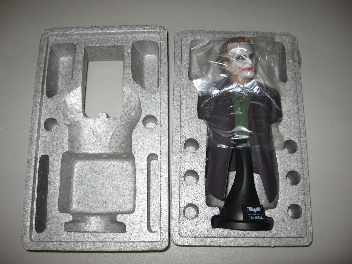 Dark Knight Hot Toys Joker 1/4 Scale Bust + Box NM+ Heath Dark Knight Hot Toys Joker 1/4 Scale Bust + Box NM+ Heath