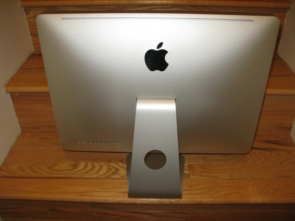 Apple iMac Mid 2011 A1311 21.5" Intel Core i5 2.7ghz 8 GB / 250GBHDD OS X Sierra - Image 4 of 4