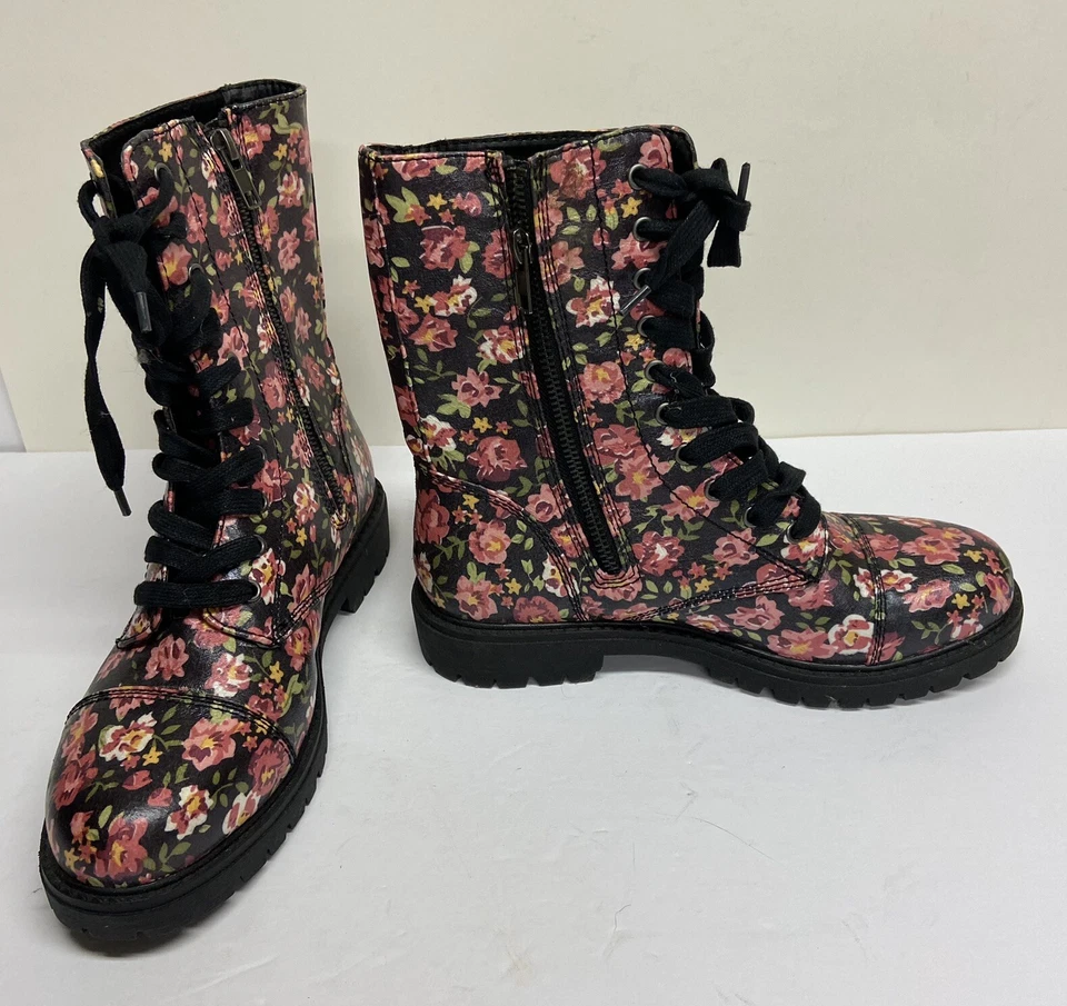 Botas de combate florales para mujer Madden Girl talla 7 nuevas Foto 4 de 4