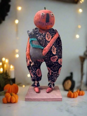 Handcrafted by Michelle Halloween Mr Pumpkin Man Doll w/ Cat