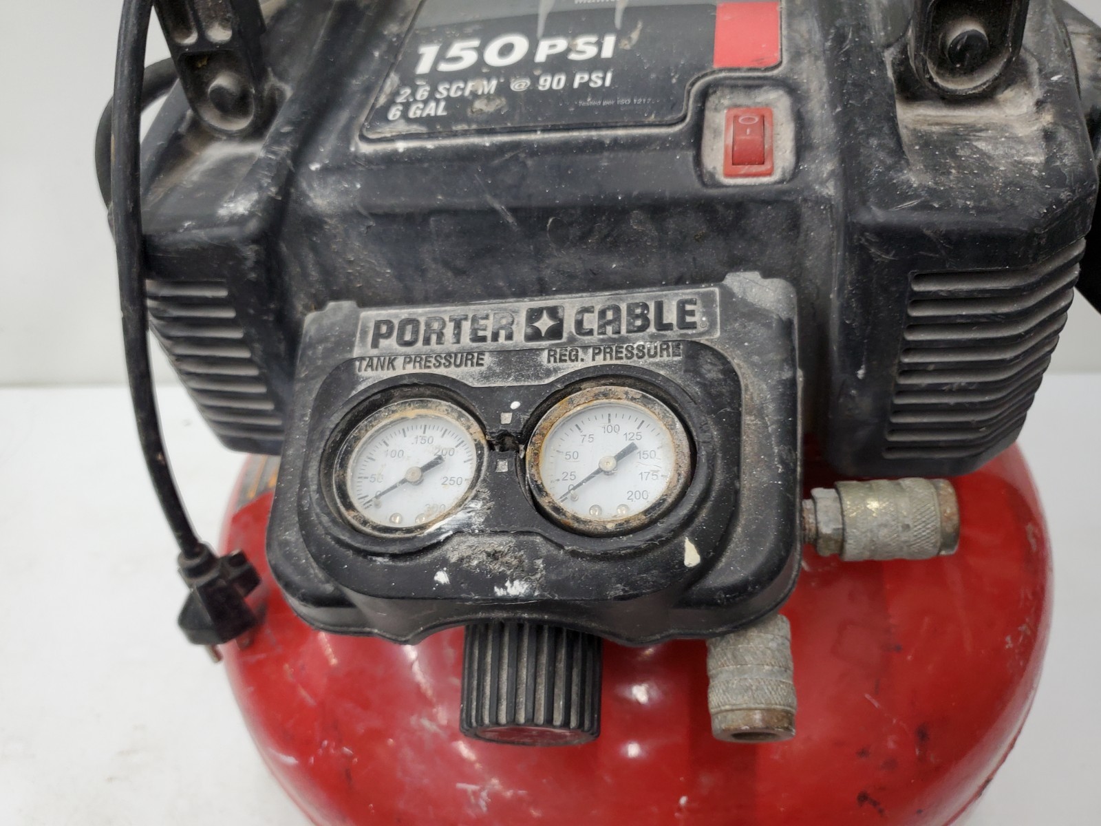 PORTER-CABLE C2002 Pancake Air Compressor 6 GALLON (132451-2 JR EE1)