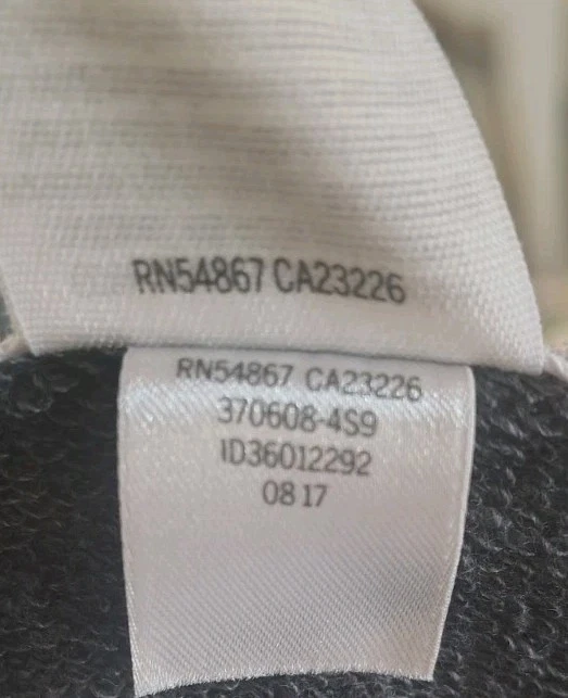 UNDERCOVER Felpa con cappuccio Victoria's Secret ROSA stringata grigia e bianca taglia small 2017