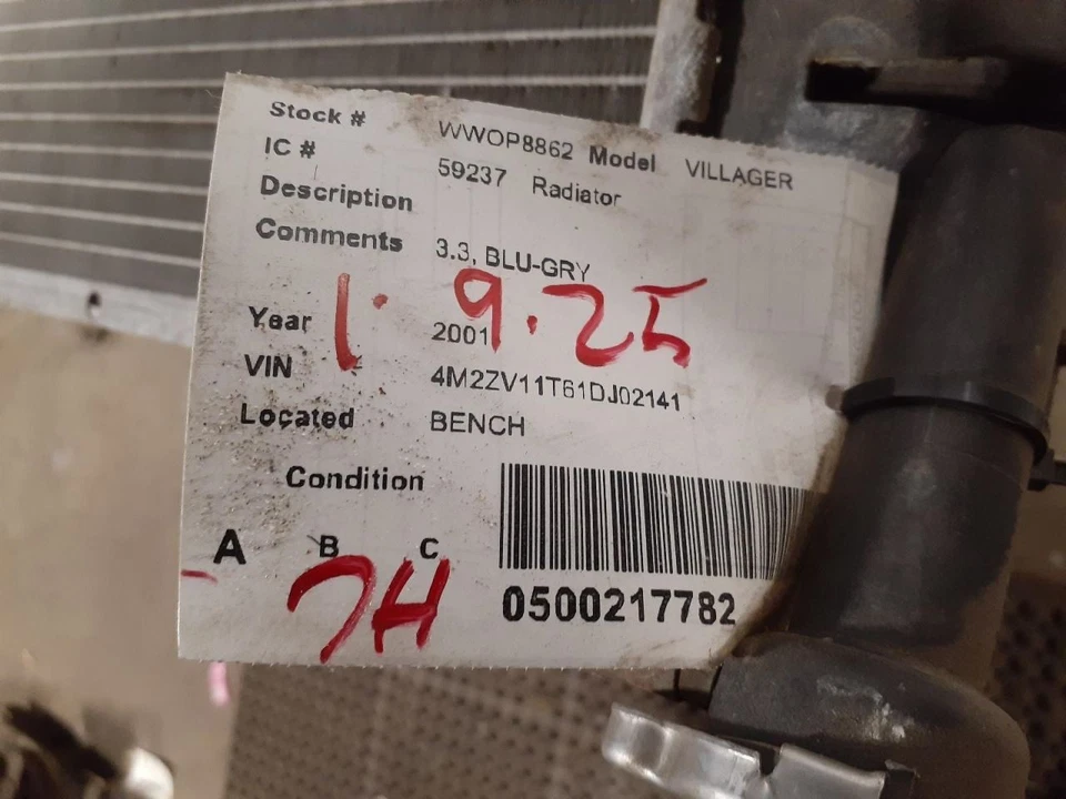 Radiator Fits 99-02 VILLAGER 691551 - Image 3 of 3