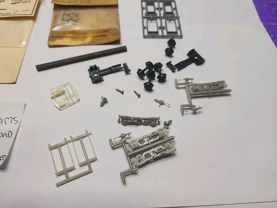 AS IS ASSORTED N SCALE RAILCAR LOCOMOTIVE PARTS LOT UNKNOWN BRANDS GOOD COND LOT - Image 2 of 4