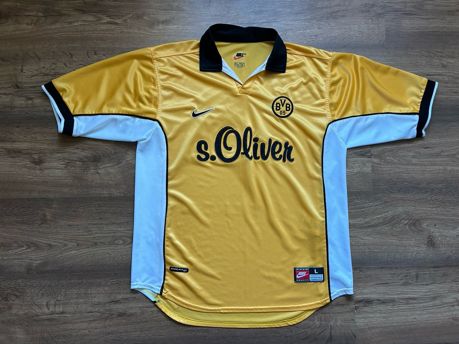 VINTAGE BORUSSIA DORTMUND GERMANY 1998/2000 HOME FOOTBALL SHIRT JERSEY NIKE