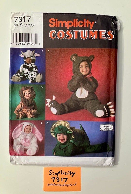 Simplicity 7317, Toddler Animal Costumes, Size ½, Cut