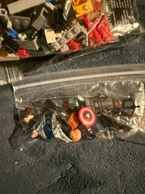 LEGO Marvel: The SHIELD Helicarrier (76042) 100% Complete Pre-Owned