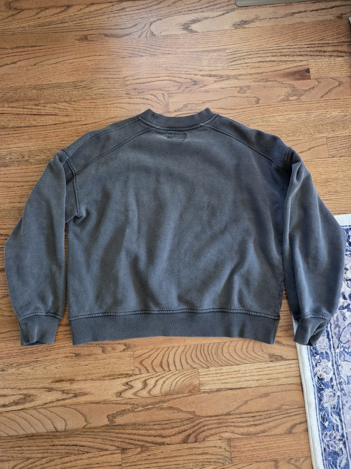 Legend London Basic Sweater Sweatshirt Crew Cropp… - image 3