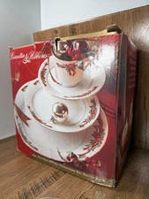 Vintage Kmart Poinsettia & Ribbons 16pc Porcelain Christmas Dinnerware Set 