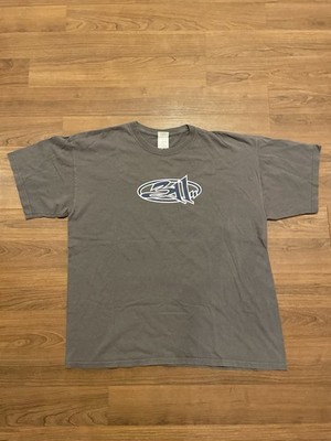 VTG Y2K 311 Band ''Stay Positive and Love Your Life'' T-shirt Size XL