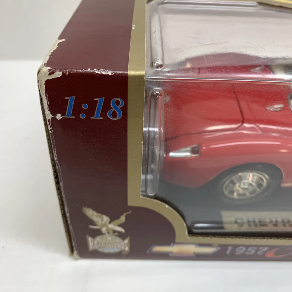 Chevrolet Corvette 1957 Collection Road Legends em escala 1/18 novo na caixa original - Imagem 3 de 4