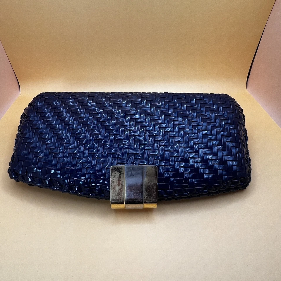 Cartera sin asas/bolso de hombro vintage de mimbre de ratán de Hong Kong Foto 4 de 4