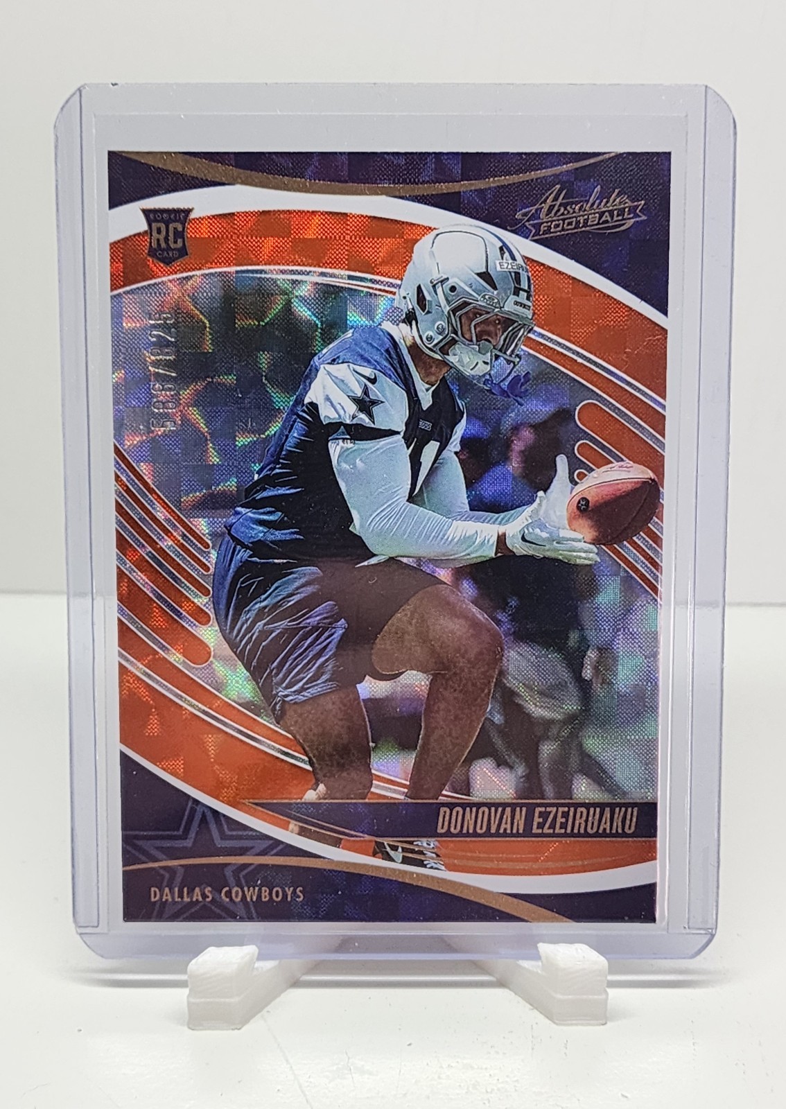 2025 Panini Absolute Rookies Donovan Ezeiruaku #119 Orange Mosaic /825 ( RC)