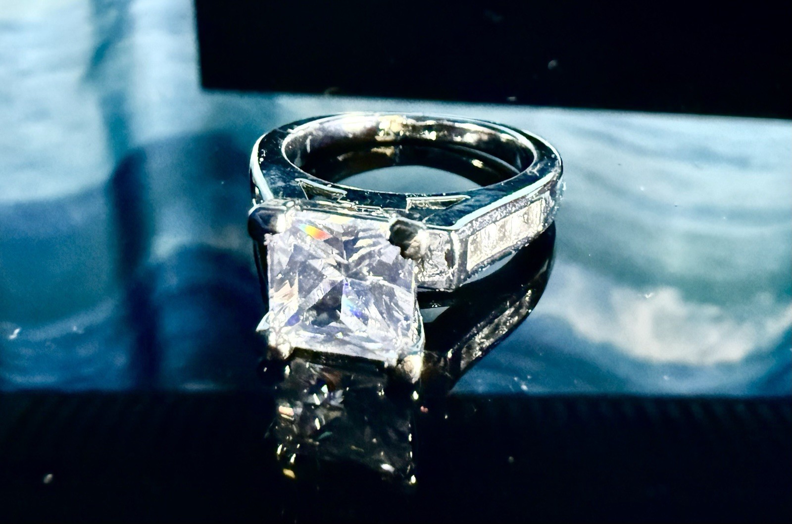 Princess Cut Solitaire Ring Square Clear Stone Ch… - image 3