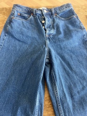 Universal Thread Women's High Rise Straight Blue Denim Jeans 5-Pocket Size 6