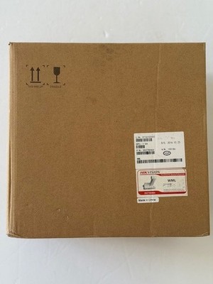 302700464  Hikvision WML White Long Wall Mount Bracket