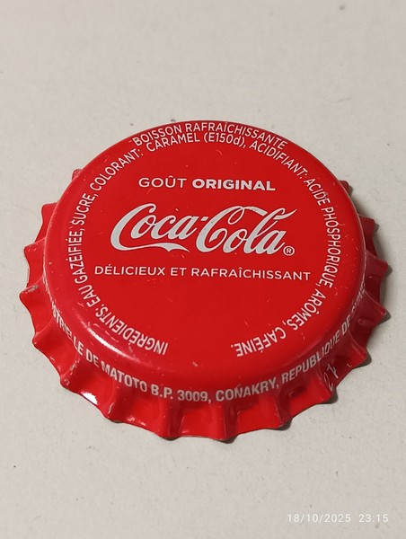   Crown Cap COCA-COLA COMPANY.  Bottle Cap SODA.  Beer. Birra, bier. COKE.
