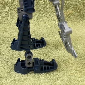LEGO Bionicle Toa Metru - “ NOKAMA “ - Complete Build ( Set # 8602 )