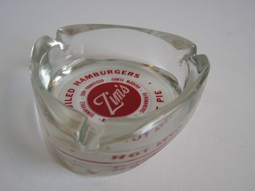 Zim's Restaurants Tri Lobe Ashtray - Picture 5 of 8