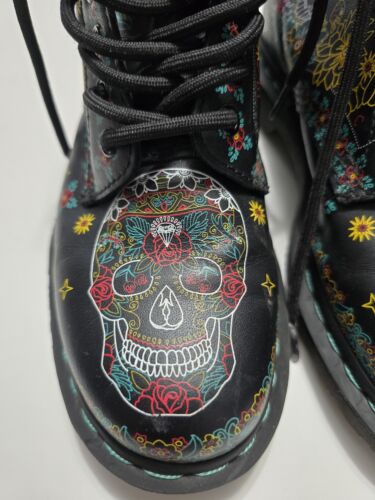 Botas Dr Martens 1460 Calavera 'Día de Muertos' EE. UU. 6M - Imagen 3 de 22