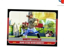 Brett Daniels 2019 Quad Cities River Bandits autographed signed team set card b