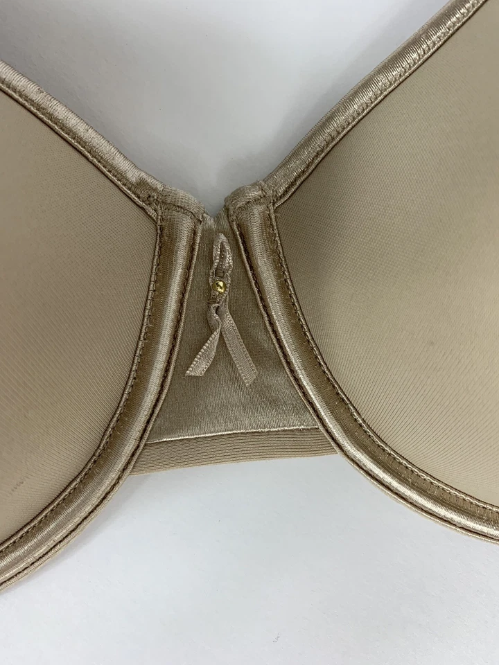 Vanity Fair Underwire. Size 40 D Bra W-21 - Image 4 of 4