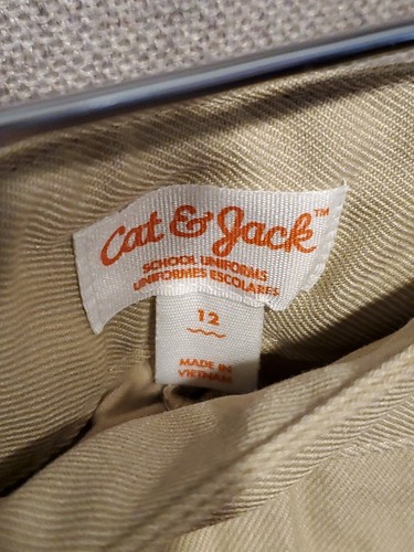 Cat & Jack Girls' Pleated Uniform Scooter Skirt Khaki Size 12 New With Tags - Picture 3 of 4