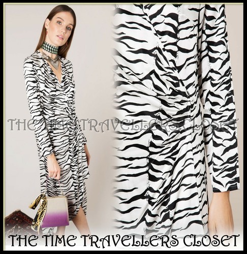BNWT Rixo London Betty Mono Tiger Satin Wrap Dress / Jacket UK 8 XS 36 4 £275 - Picture 6 of 12
