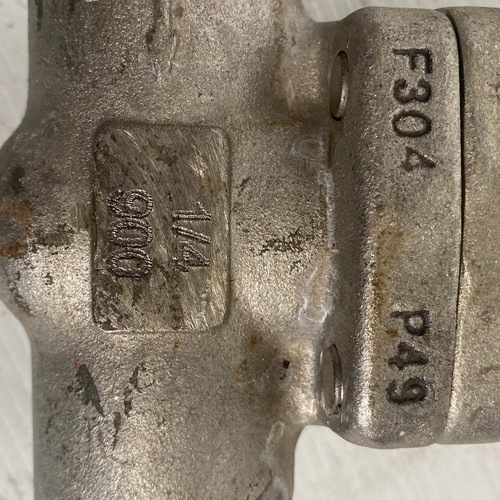 FRONTLINE Stainless 1/4" DN8 Globe Valve Class 900 F304 Body Seat Socket weld. - Picture 9 of 14