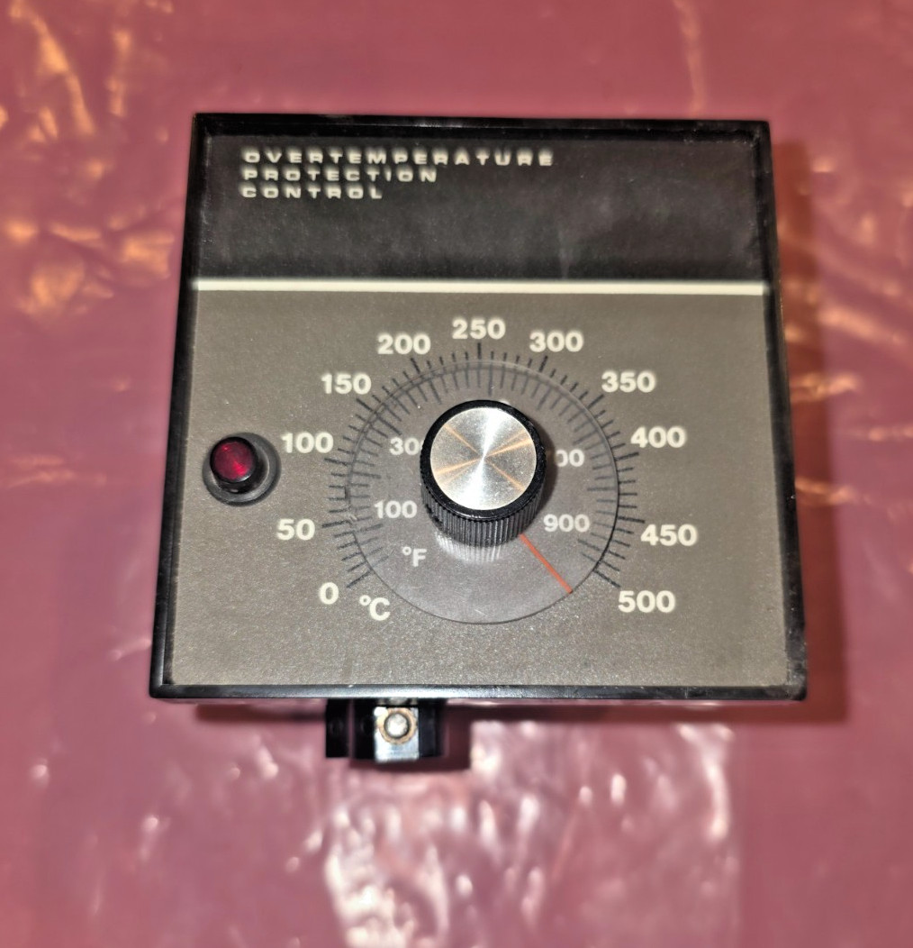 United Electric E931X008 Over Temp Protection Control 10A/115VAC 5A/230VAC