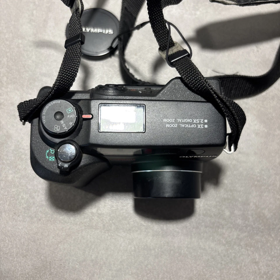 Olympus Camedia C-3040Zoom - Bild 2 von 4