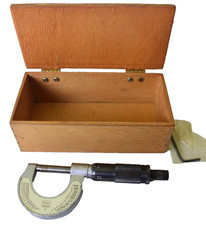 Sears 0-1 "x  .001 9-40707 outside Micrometer Precision Measuring Tool Vintage