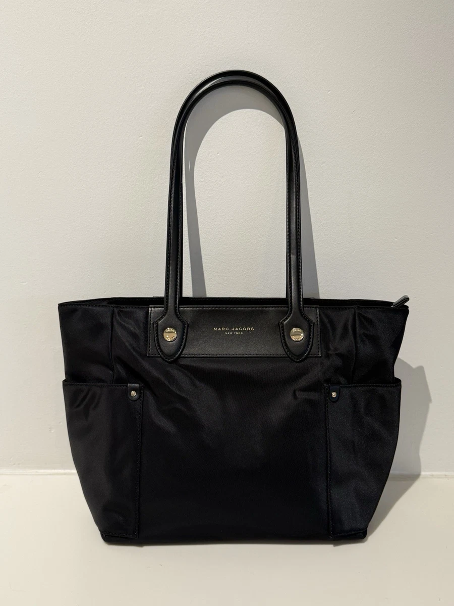Marc Jacobs Nylon Exterior Medium Bags & Handbags for Women  display picture 1