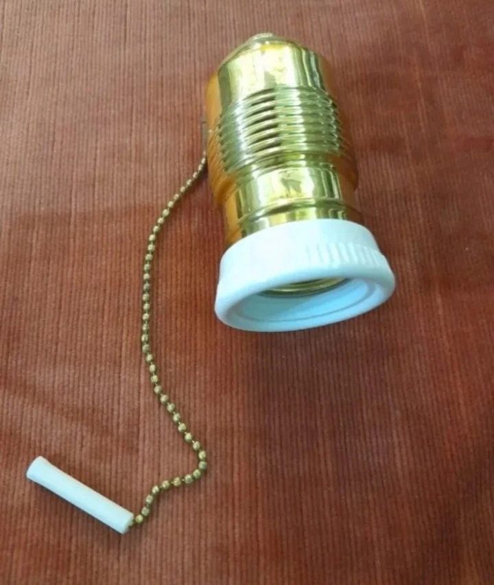 Risparmia su Interruttori Vintage