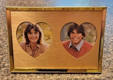 Vintage CARR Goldtone DOUBLE HEART Frame NOS