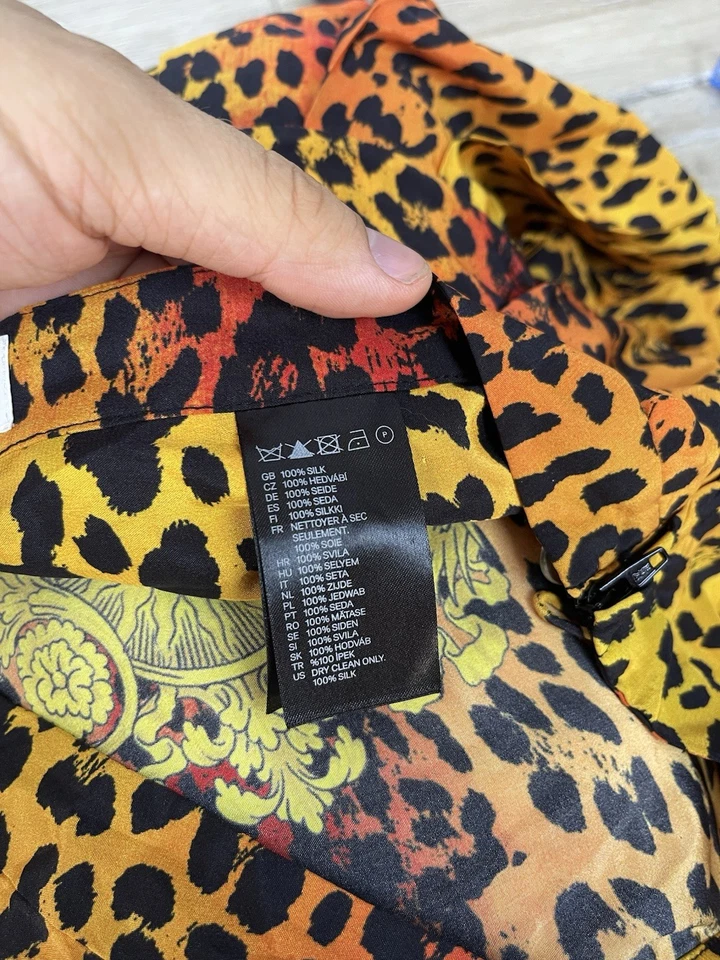 Falda de leopardo de seda Versace H&M talla US 10 / EU 40 Foto 4 de 4
