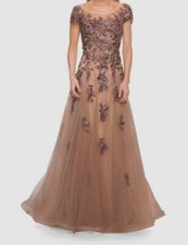745 La Femme Women's Brown Lace Bateau-Neck Cap-Sleeve Long Gown Dress Size 10