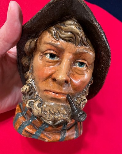 ANTIQUE PETITE AUSTRIA POTTERY TOBACCO JAR HUMIDOR HANDSOME FISHERMAN SGND BU - Picture 8 of 8