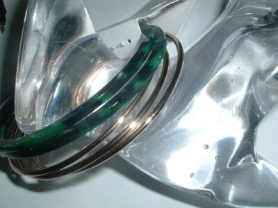 Bijoux Golden and Green Marble Lucite Bangles Bracelet NWT
