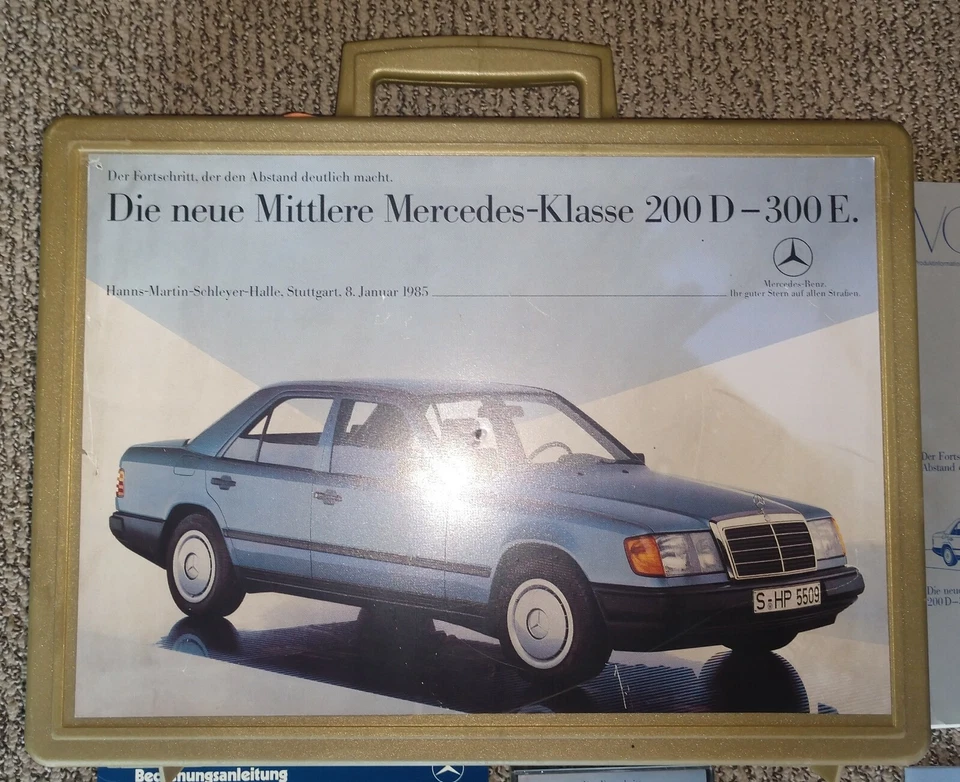 Raro 1985 vendedor muestra Mercedes Benz 200D-300E concesionario folleto maleta Foto 2 de 4