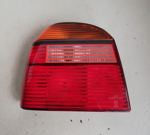 VW GOLF III Rückleuchte Rücklicht Links 1H6945257